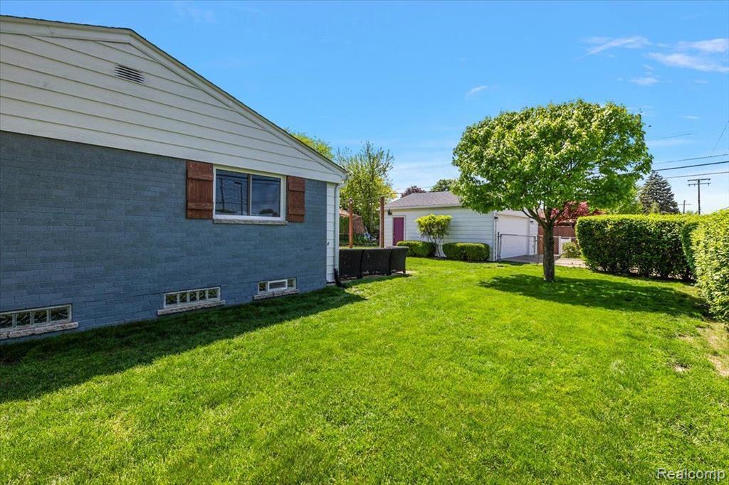 40459 Hamilton, Sterling Heights, MI 48313 — Photo 38