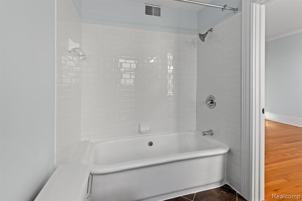 2900 E Jefferson Avenue, A600, Detroit, MI 48207 — Photo 29