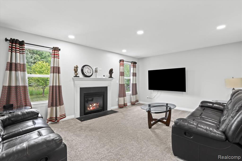 43570 Cherrywood Lane, Canton, MI 48188 — Photo 4