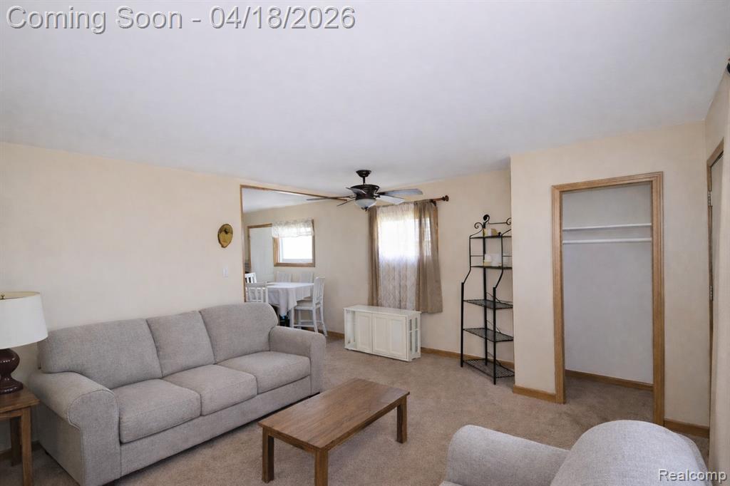 431 Lytle Place, Garden City, MI — Photo 4