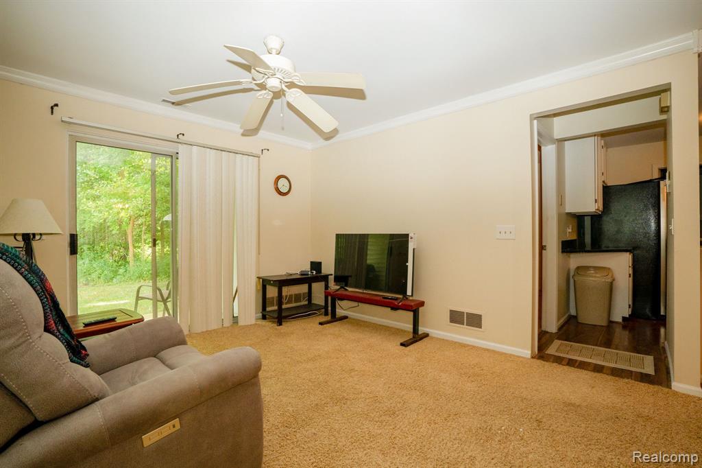 62 Rosebud Lane, Mount Clemens, MI 48043 — Photo 6