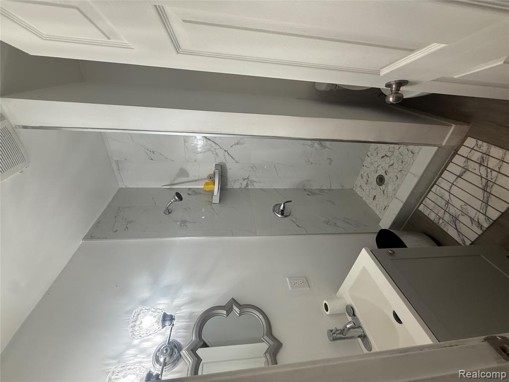 44862 WILLIS Road, Belleville, MI 48111 — Photo 9