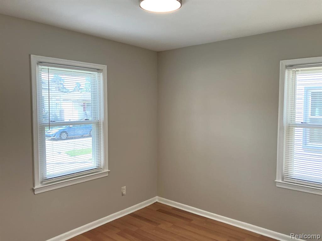 8131 THEISEN, Center Line, MI 48015 — Photo 15