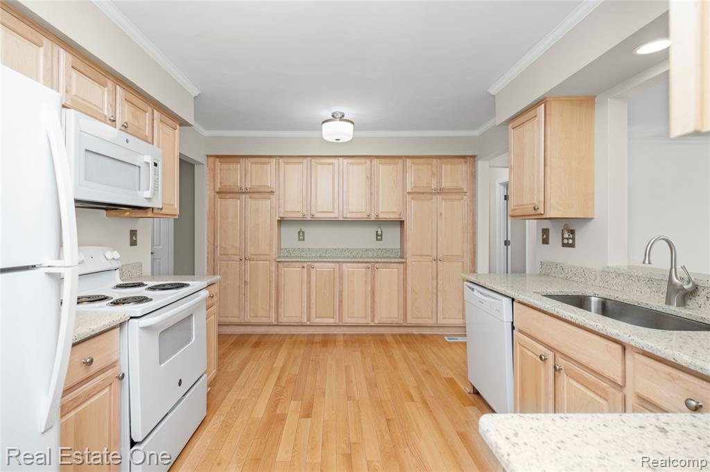 9503 Edward Drive, Brighton, MI 48114 — Photo 20