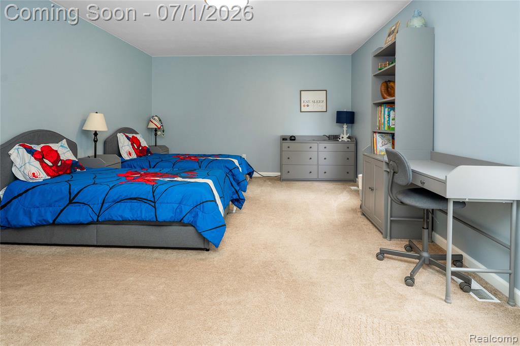 5441 Langlewood Drive, West Bloomfield, MI — Photo 38