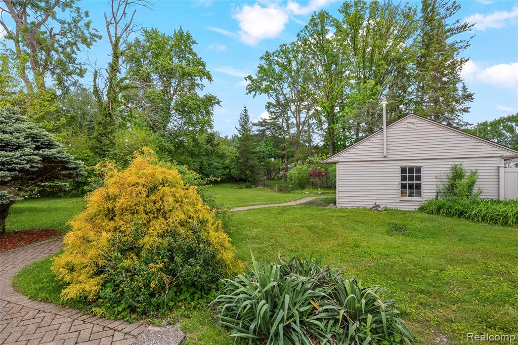404 Lexington Boulevard, Royal Oak, MI 48073 — Photo 33