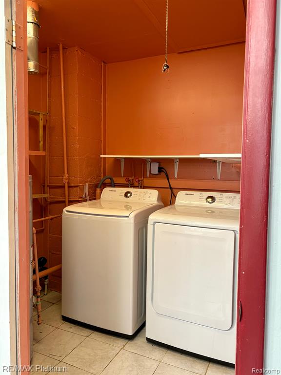 914 E KALAMA Avenue, Madison Heights, MI 48071 — Photo 11
