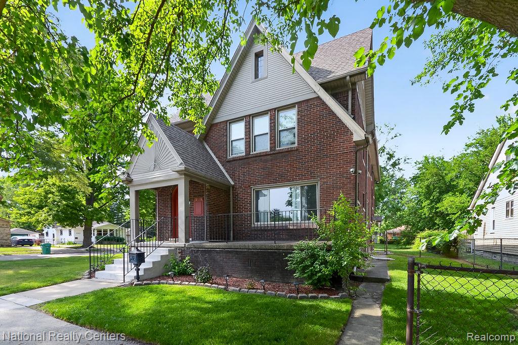 15105 Maplewood Avenue, Eastpointe, MI 48021 — Photo 32
