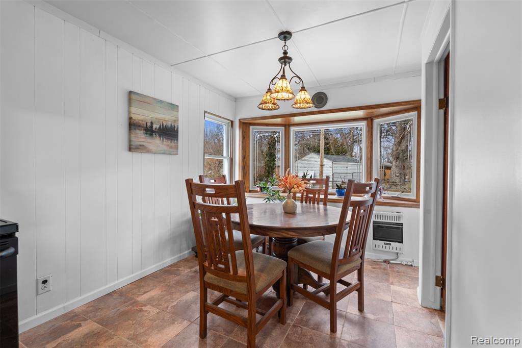 9261 Brady Court, Redford, MI 48239 — Photo 17