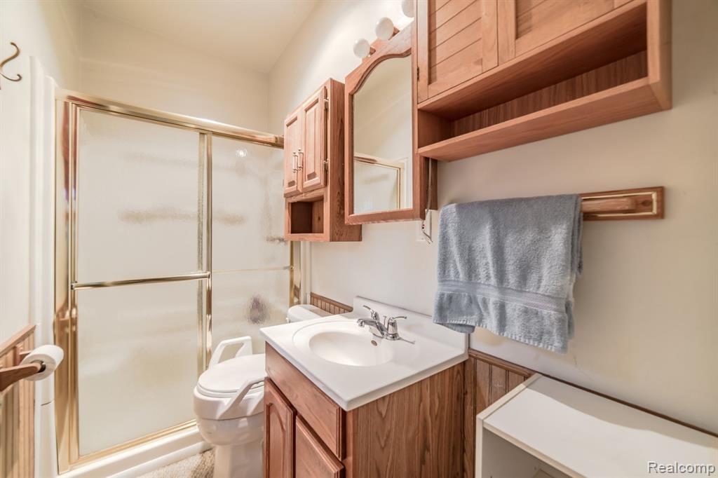 43 N GLASPIE Street, Oxford, MI 48371 — Photo 9