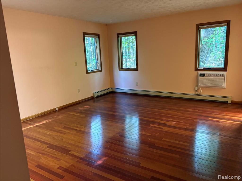 4341 Maplewood Lane, Traverse City, MI 49686 — Photo 13