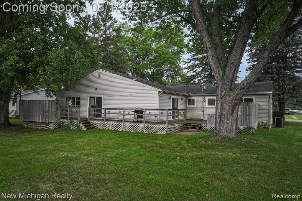 529 Greencove Drive, Holly, MI 48442 — Photo 8