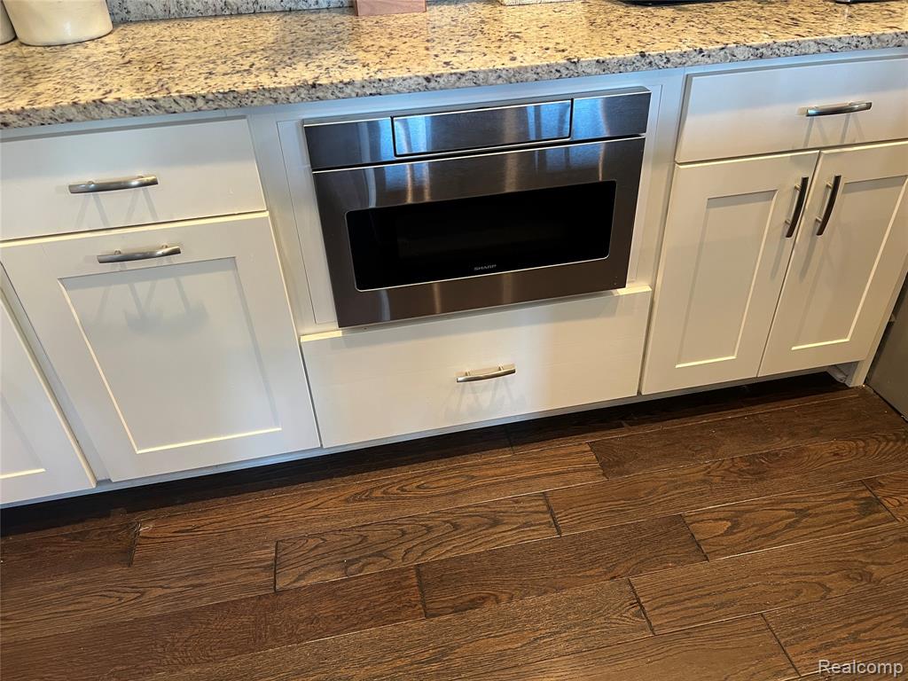 530 Antler Court, Saline, MI 48176 — Photo 9