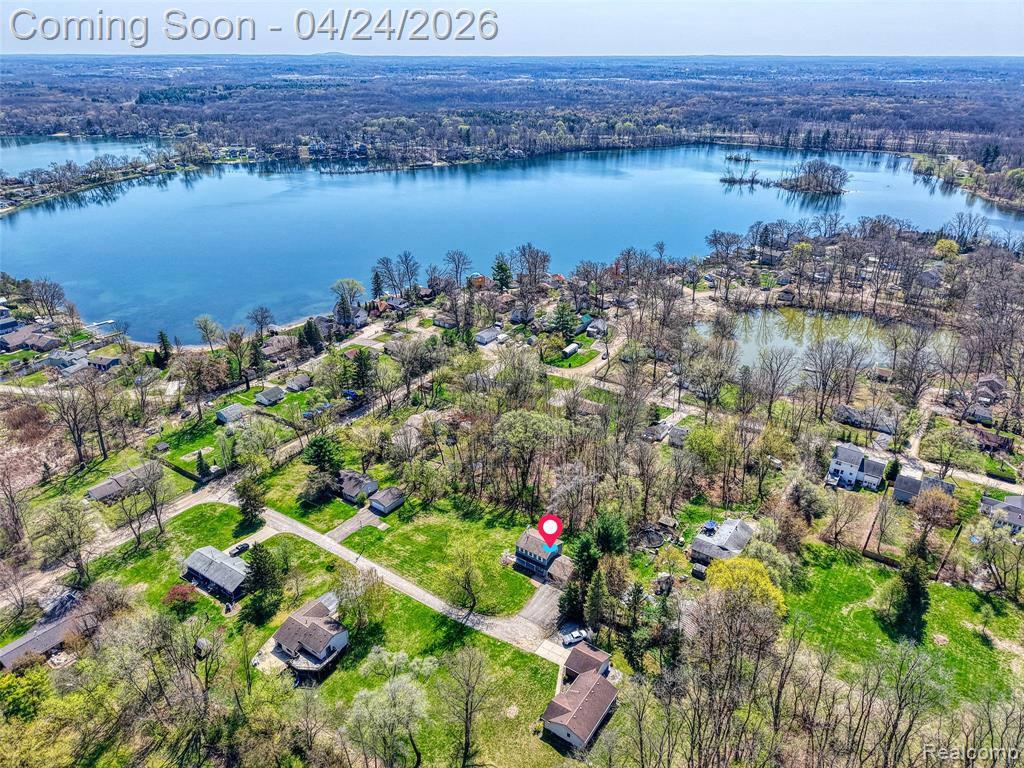6056 Superior Drive, Brighton, MI 48116 — Photo 12