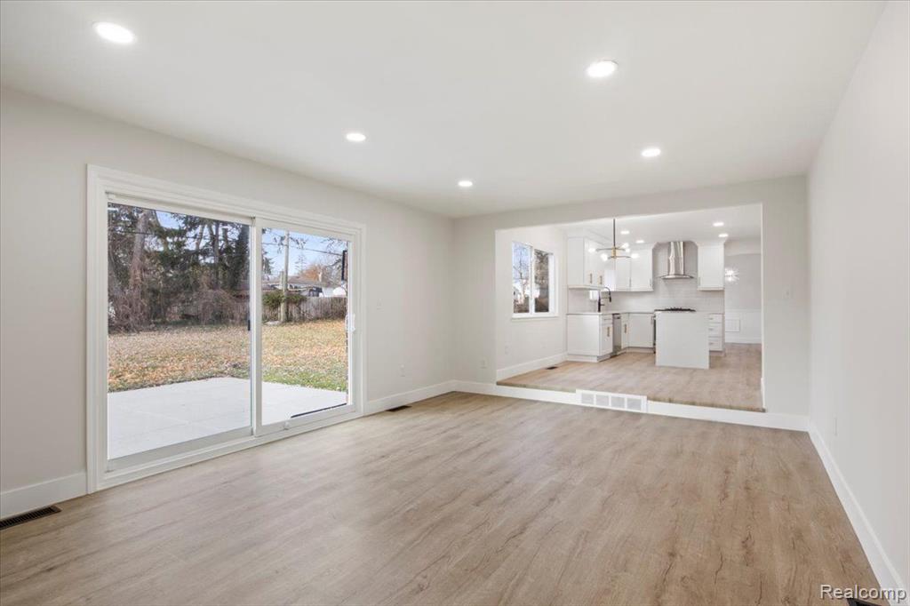 6958 HEATHER HEATH, West Bloomfield, MI — Photo 20