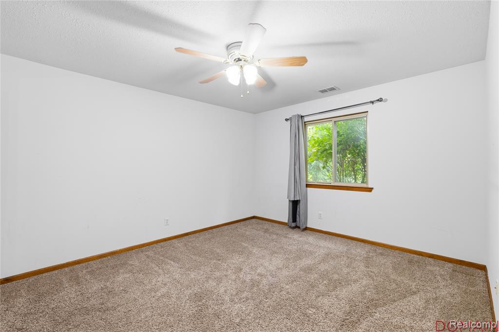 2224 Touchdown Court, 2, Ypsilanti, MI 48197 — Photo 13