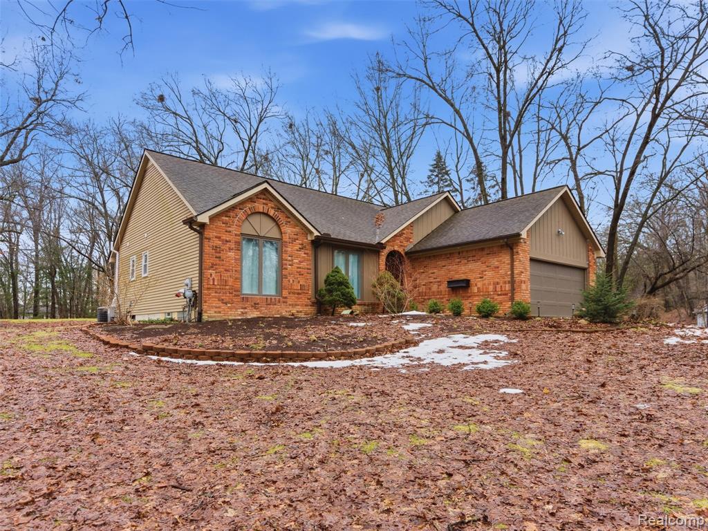 4495 Maybee Road, Lake Orion, MI — Photo 6