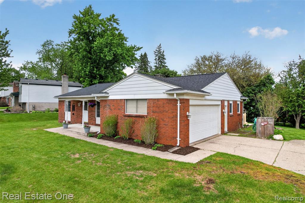 2802 Costa Mesa Road, Waterford, MI 48329 — Photo 47