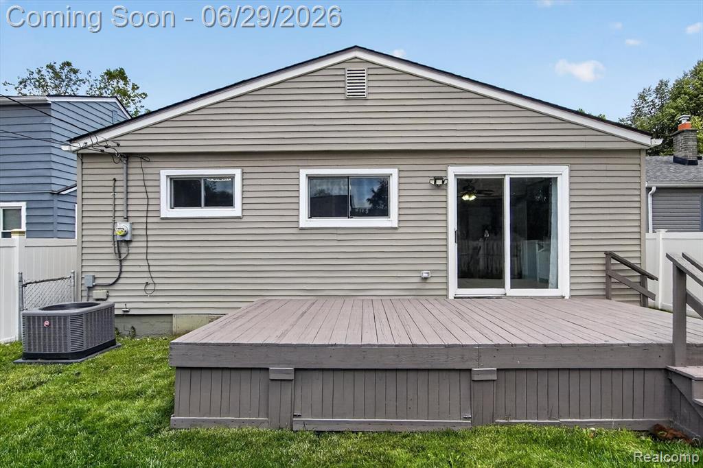 672 8th Street, Wyandotte, MI 48192 — Photo 50