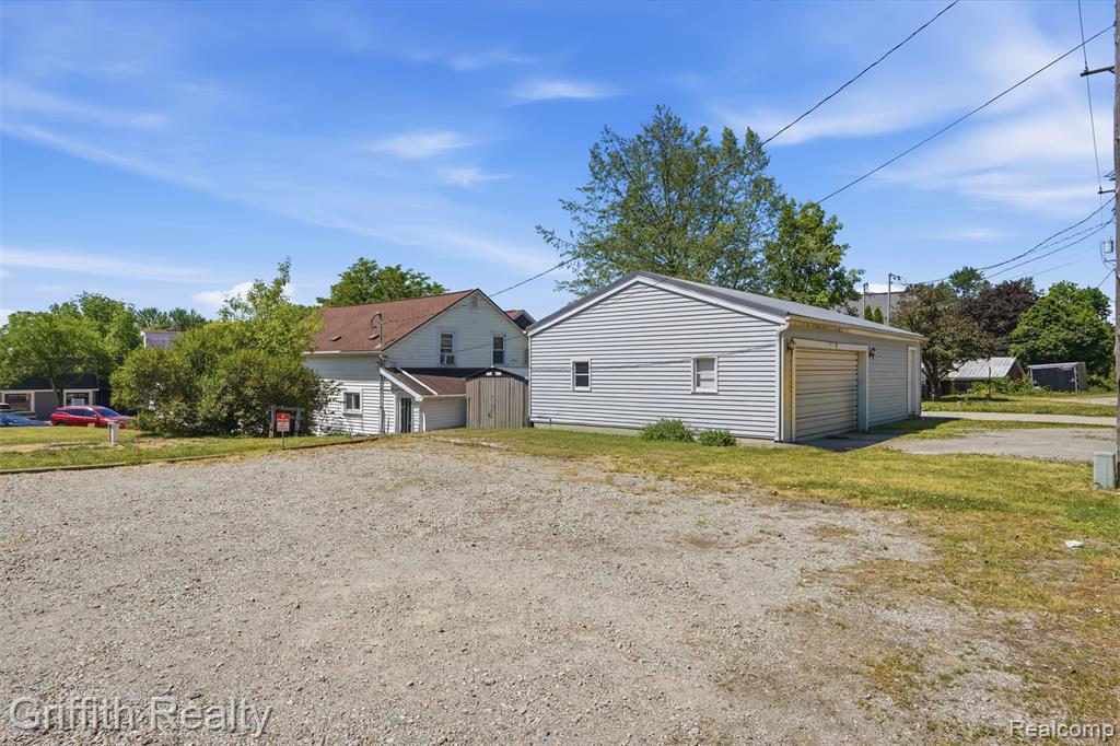 131 E Main Street, Vernon, MI — Photo 63