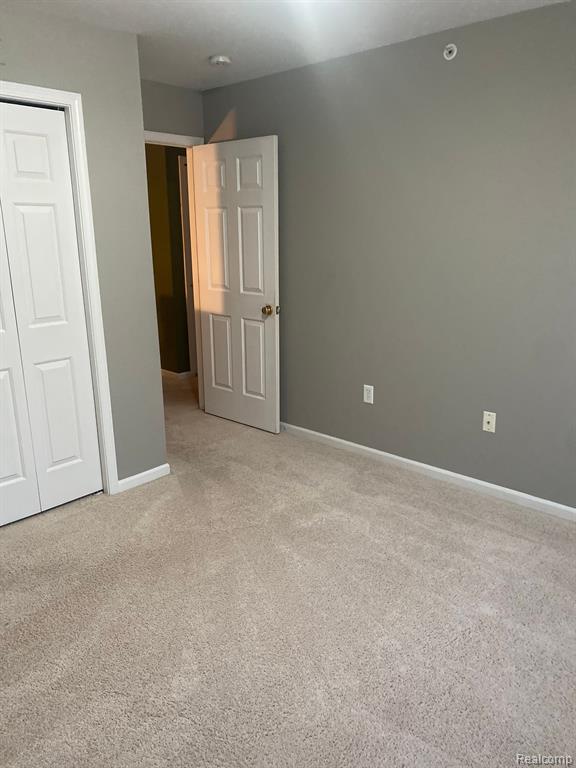 636 CHERRY ORCHARD Road, Canton, MI 48188 — Photo 14