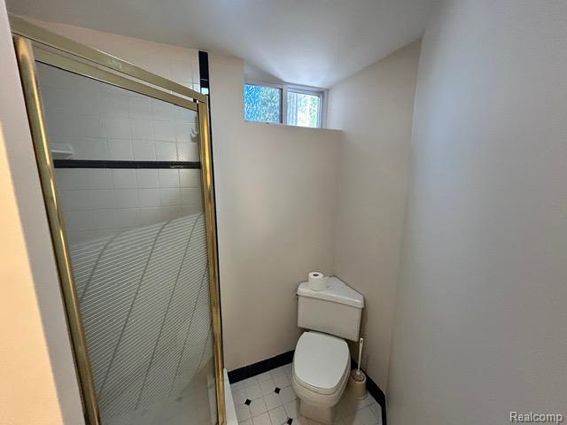 5352 W Doherty Drive, West Bloomfield, MI 48323 — Photo 36