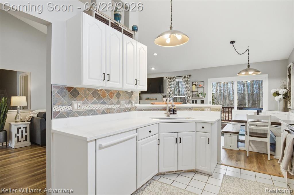 6487 Sheppard Drive, Westland, MI — Photo 11