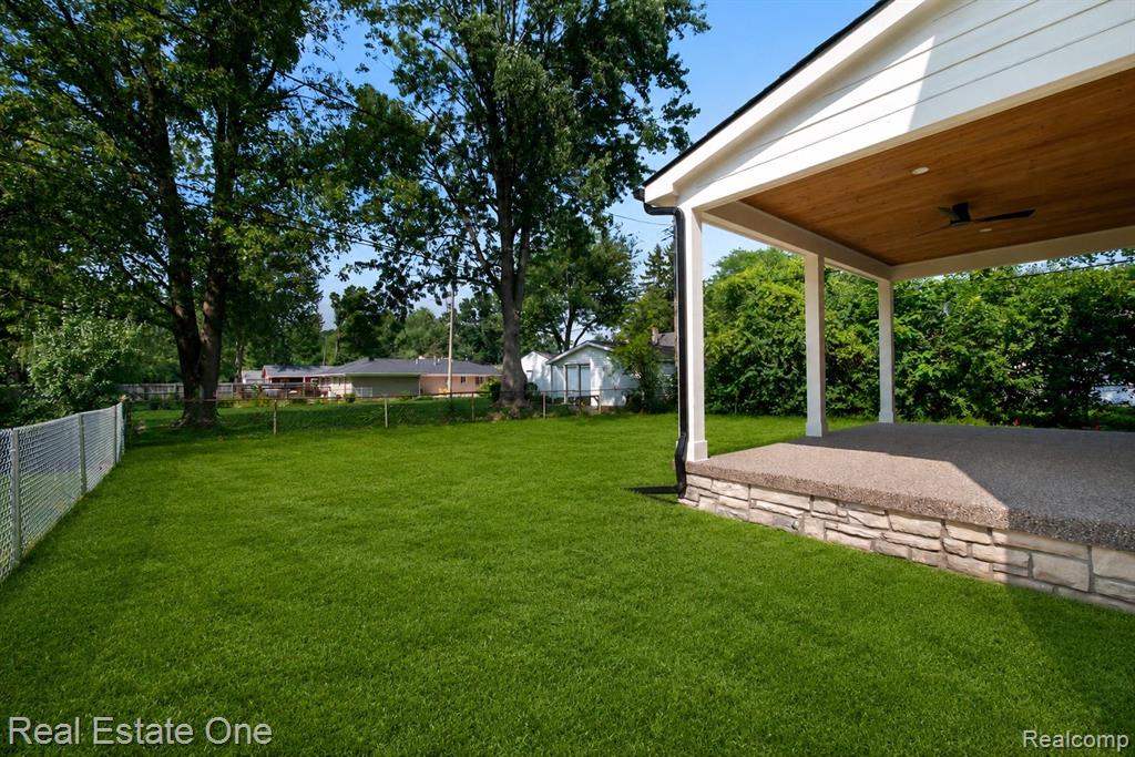 4016 W Webster Road, Royal Oak, MI 48073 — Photo 37