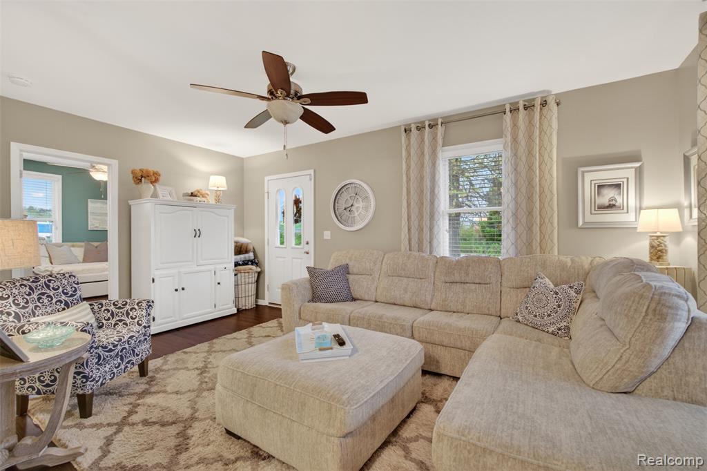 4901 Ann Arbor Road, Jackson, MI 49201 — Photo 12