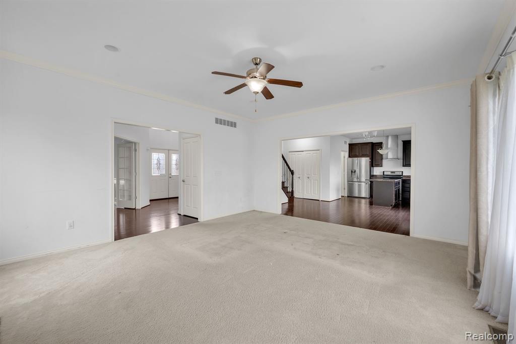 42088 Woodglen Drive, Novi, MI — Photo 13