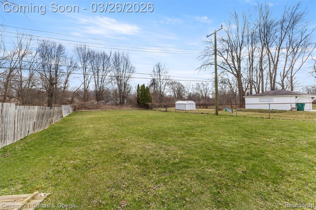 6327 Hunt Street, Romulus, MI 48174 — Photo 17