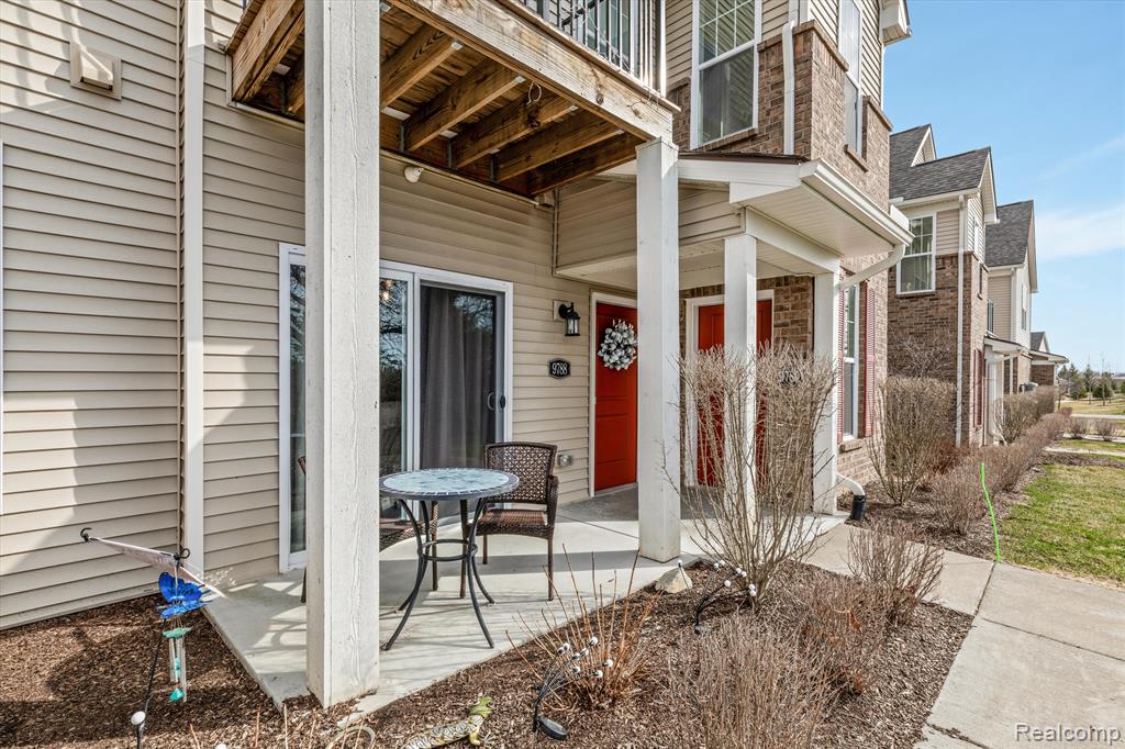 9788 RIDGE RUN Street, Howell, MI 48855 — Photo 4