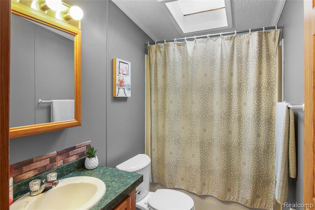 2351 Hiddenview Drive, Newport, MI 48166 — Photo 24