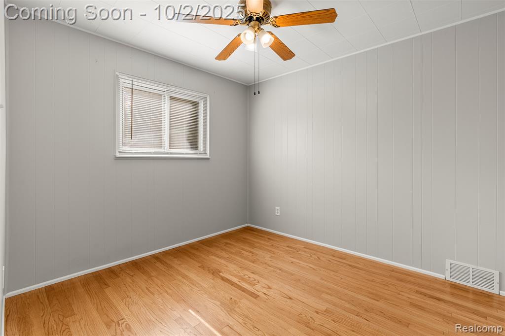 8610 Central, Center Line, MI 48015 — Photo 22