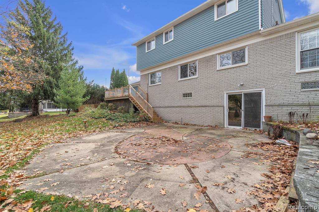 4248 WHITEBIRCH Drive, West Bloomfield, MI 48323 — Photo 51