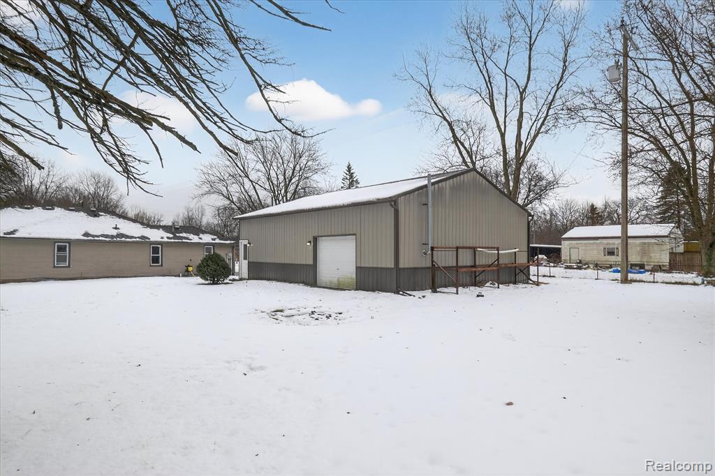 23650 Elwell Road, Belleville, MI 48111 — Photo 39