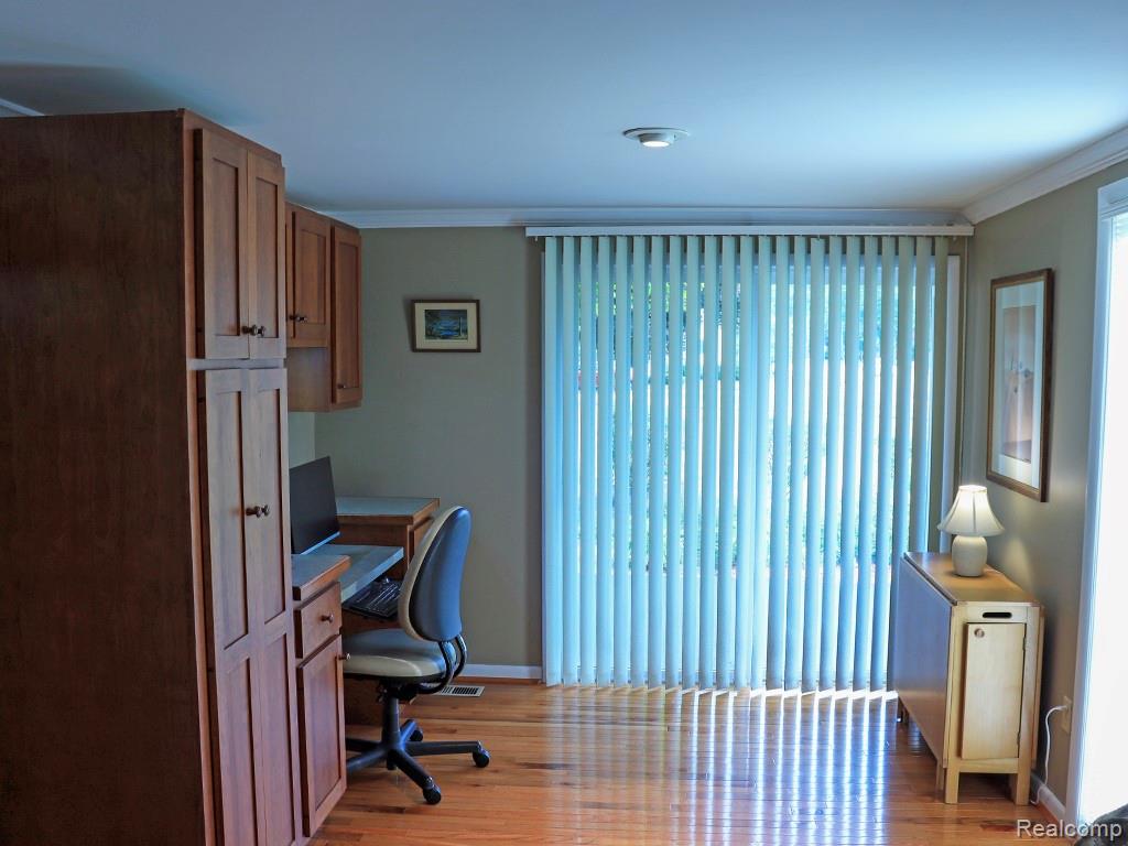 311 S Clinton Street, Stockbridge, MI 49285 — Photo 11