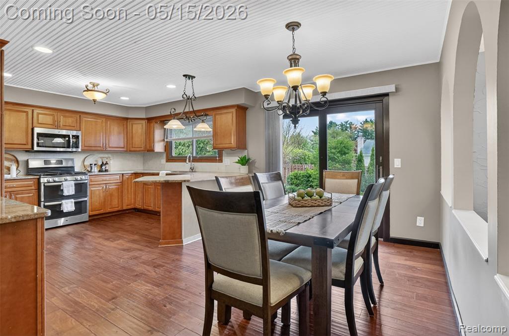 54524 Pocahontas Drive, Shelby Twp, MI 48315 — Photo 10