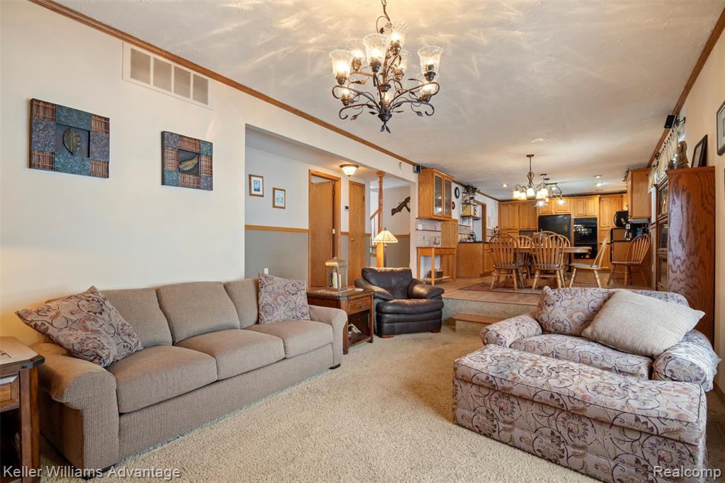 340 Angola Street, Wolverine Lake, MI 48390 — Photo 19