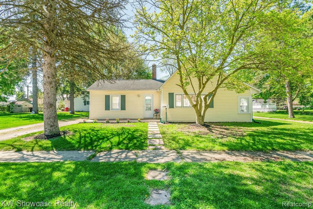71 W Wabash Avenue, Belleville, MI 48111 — Photo 2