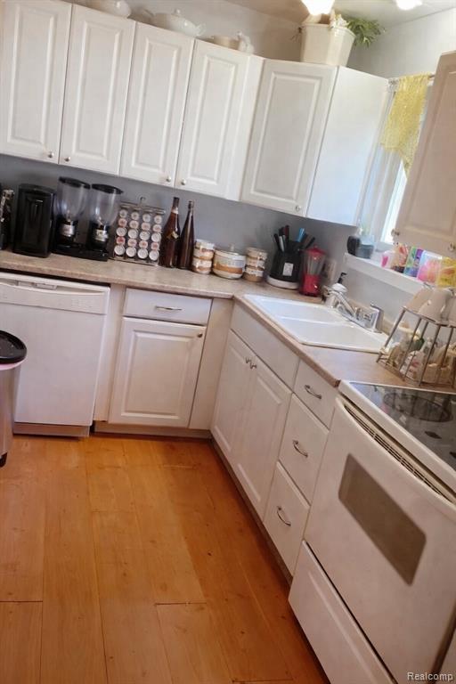 4457 Grindley Park Street, Dearborn Heights, MI 48125 — Photo 6
