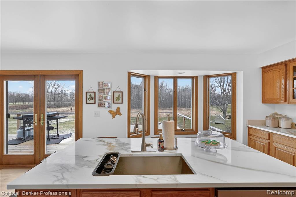 10310 Sharp Road, Swartz Creek, MI 48473 — Photo 12