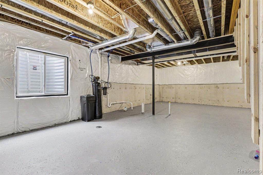 58648 Losino Drive, South Lyon, MI 48178 — Photo 20