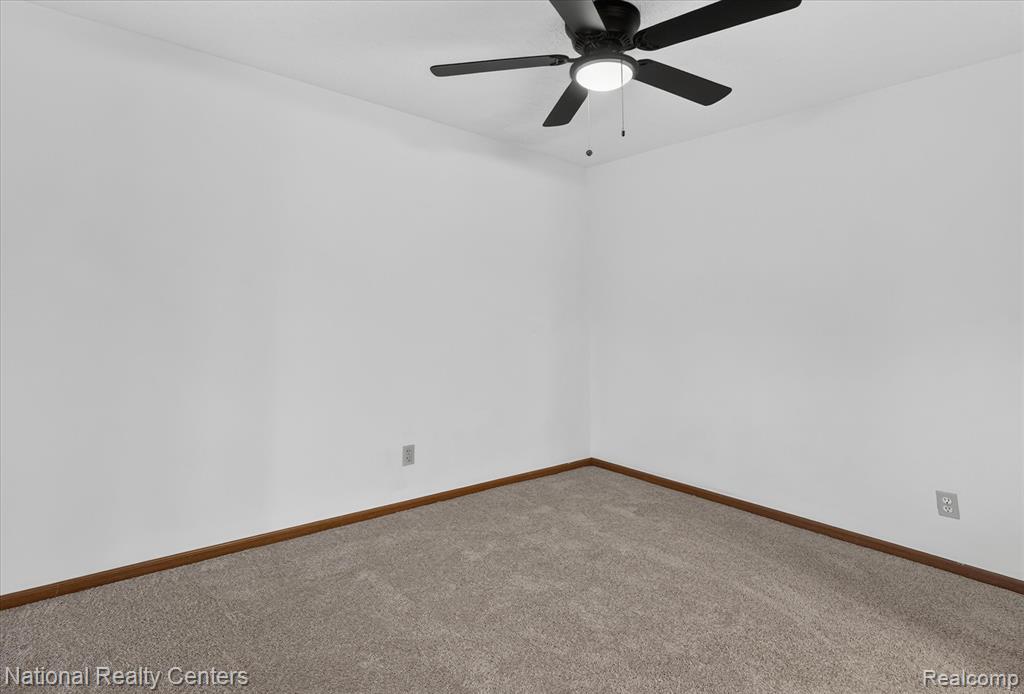 61171 Greenwood Drive, South Lyon, MI 48178 — Photo 11
