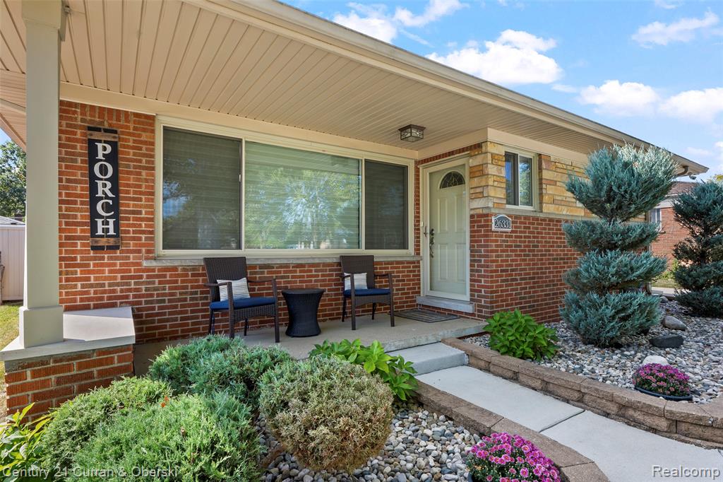 26331 Hass Street, Dearborn Heights, MI 48127 — Photo 2