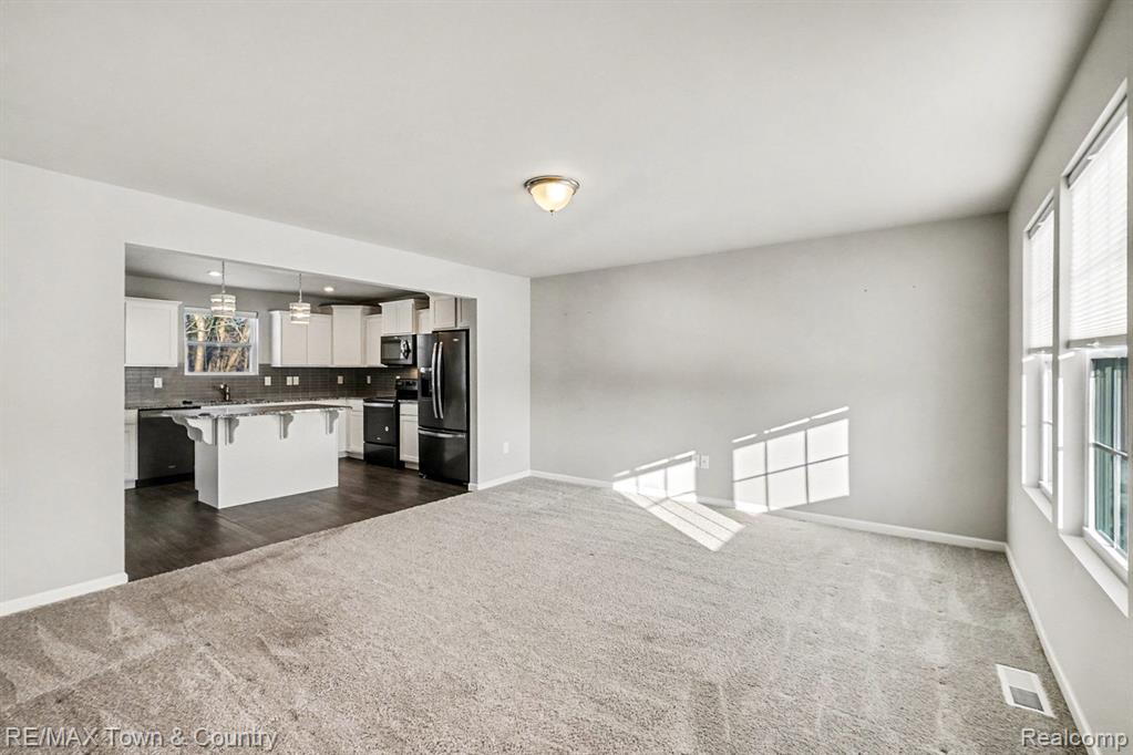3181 Coventry Court, Flushing, MI 48433 — Photo 3