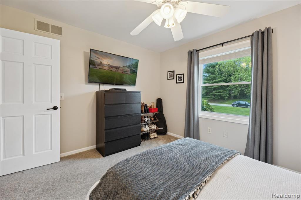 9762 Dickerson Court, South Lyon, MI 48178 — Photo 26