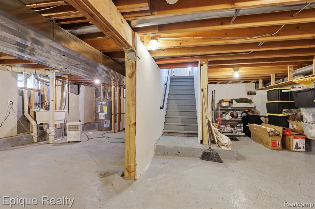 72 N North Shore Drive, Lake Orion, MI 48362 — Photo 30