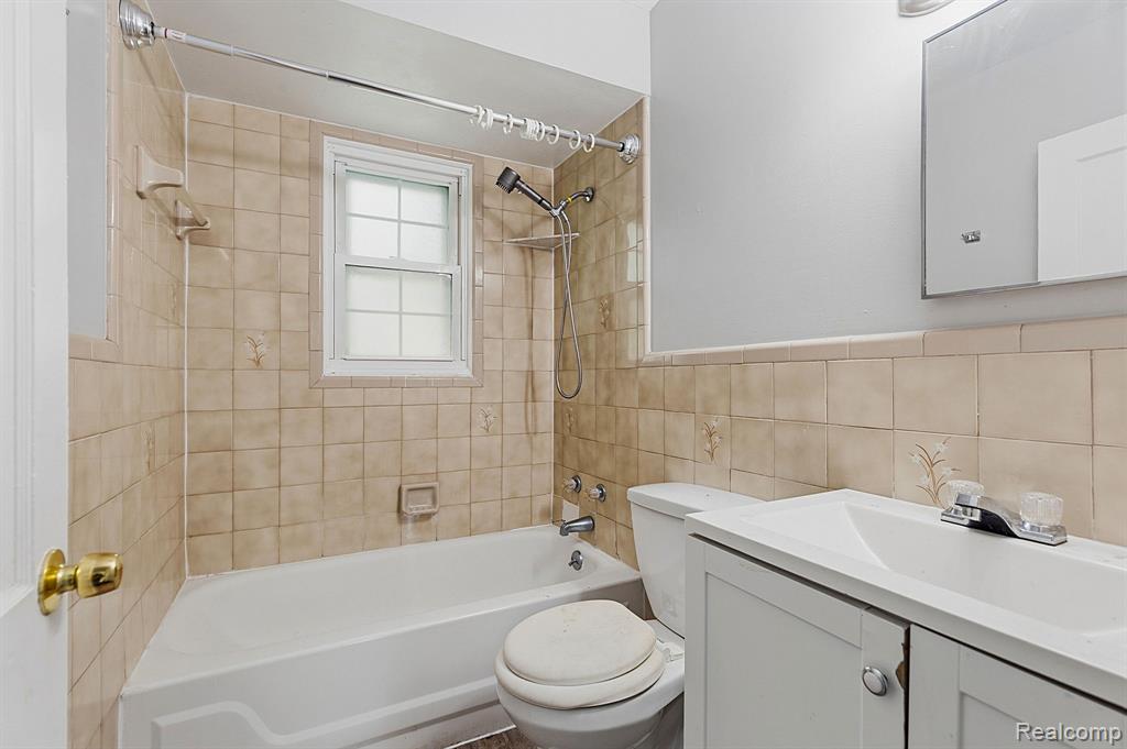 5852 Beech Daly Road, Taylor, MI 48180 — Photo 14