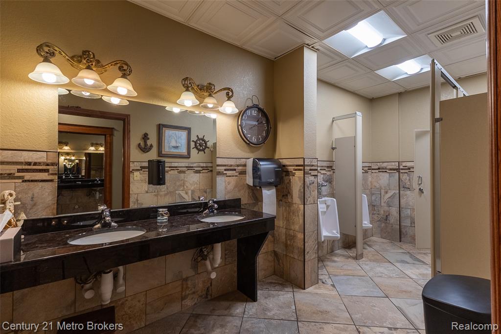 7256 E Court Street, Davison, MI 48423 — Photo 10